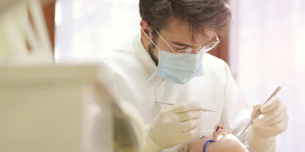 WHEN CAN I VAPE AFTER WISDOM TEETH REMOVAL (SAFETY, RISKS, AND HEALING TIME)