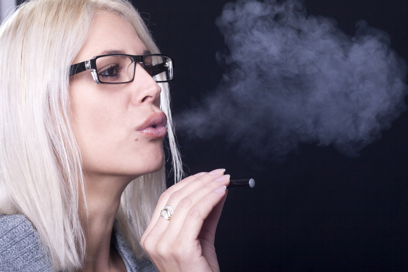 3 Organizations That Side With E-Cig Smokers