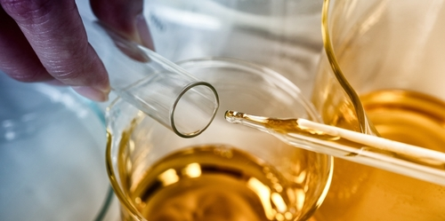 What are Solvents and Why Shouldn’t They Be Used in CBD E-Liquids?