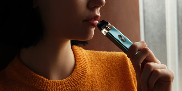 Vaporesso Xros 4 & Xros 4 Mini: Worth the Upgrade? – cometovape