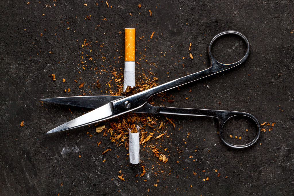 Are Nicotine Replacement Therapies more Effective than Vaping?