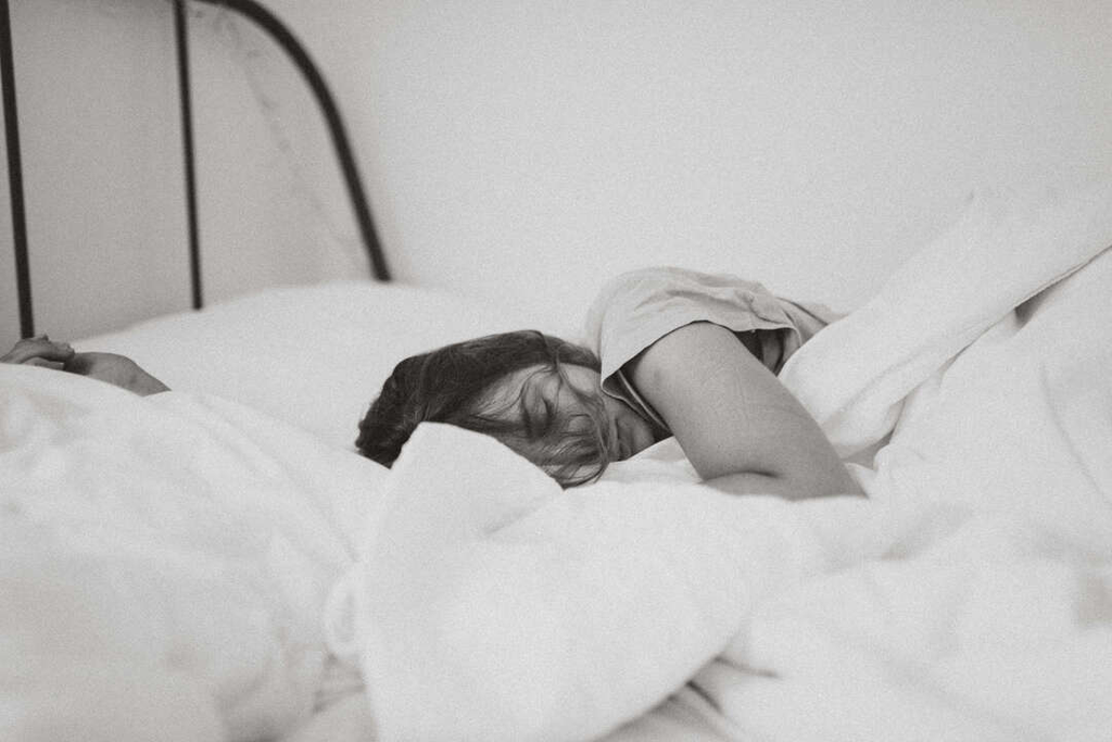 DOES VAPING NEGATIVELY IMPACT YOUR SLEEP?