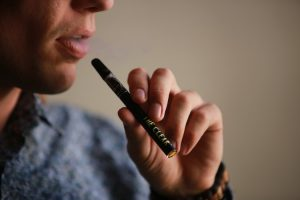 Does Vaping Help Spread Covid-19? New Research Says ‘No’