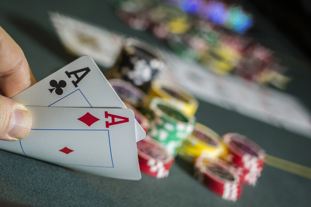 Going All In: Would Taking CBD Improve Your Texas Hold’em Skills?