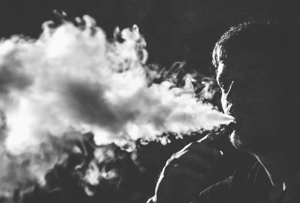 Benefits of a vape device over cigarettes